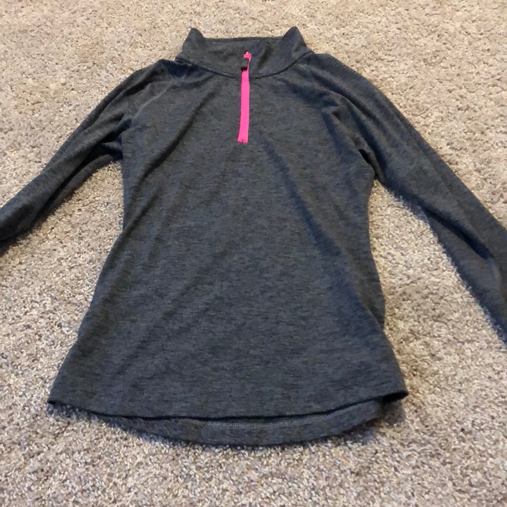 Quarter Zip Athletic pullover